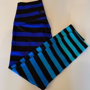 Bandier- K. Deer Leggings - ombré stripe